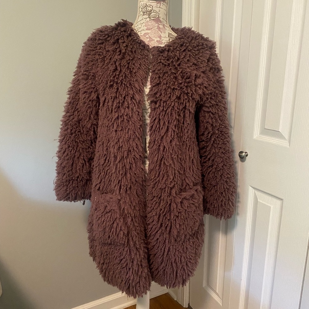 LOGO fluffy coat